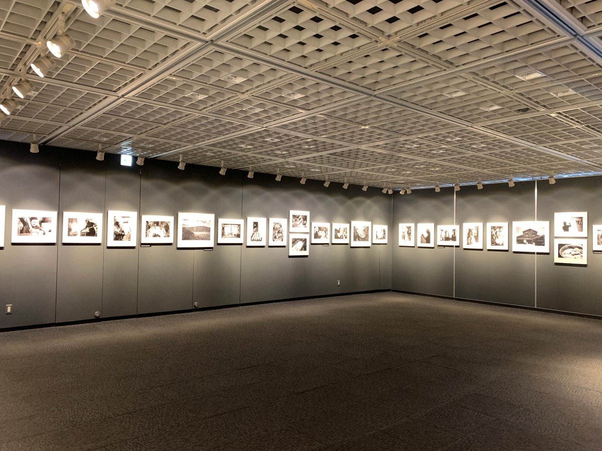 aidemsirius's tweet photo. 増田雄彦 写真展「和醸 -WAJO-」
期間：2026/04/23㈭～2026/05/13㈬
※休館：4/30㈭～5/6㈪、日曜日

信州上諏訪にある酒蔵「本金(ほんきん)」に通い、酒造りの一通りの工程を撮影した写真展。
日本酒好きの方はもちろんそうでない方も、迫力あるモノクロの作品をお楽しみください。

#写真展　#本金 https://t.co/GZR9YZnQVi
