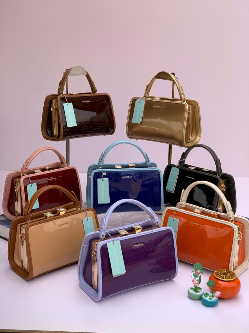 Mjes_collection tweet media