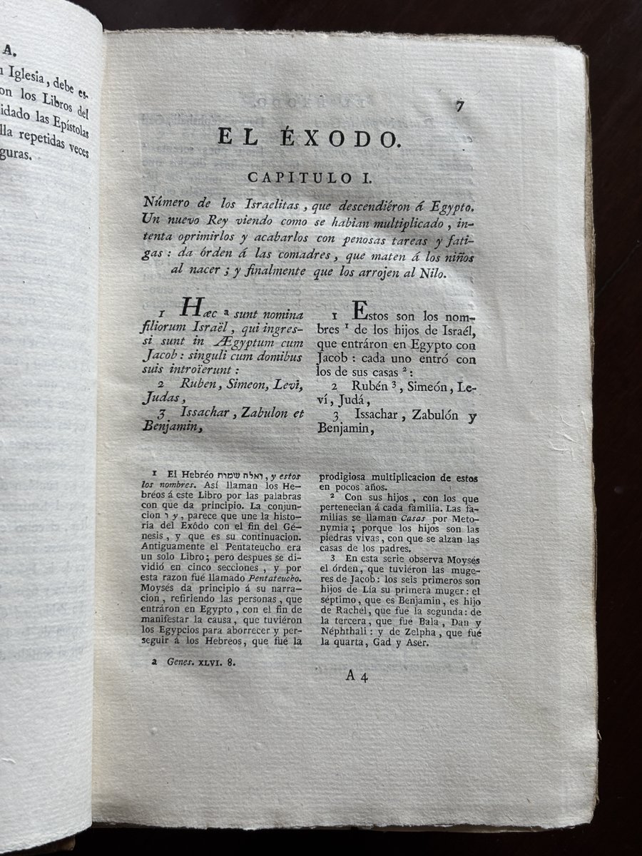 CarlosOlivoV's tweet image. La «BIBLIA VULGATA» en español de Felipe Scío de San Miguel - Tomo II (Éxodo y Levítico), 2da edición, 1795
Notad el alto gramaje del papel y su estado de conservación a pesar de los dos siglos y cuarto transcurridos. Mejor que el papel del s.XIX.
#Biblia