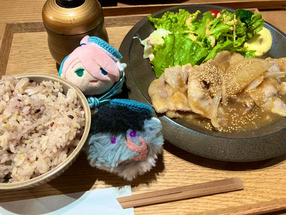 sion🧶 tweet media