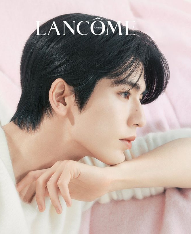 galaxyjjun's tweet photo. and when zhang linghe and beomgyu meets up for the next lancome event https://t.co/9zxd3wHUyy