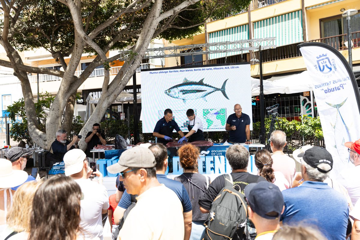 CabildoTenerife's tweet image. 🌊 #SECTORPRIMARIO 𝗧𝗲𝗻𝗲𝗿𝗶𝗳𝗲 𝗿𝗲𝗶𝘃𝗶𝗻𝗱𝗶𝗰𝗮𝗿𝗮́ 𝗲𝗹 𝗼𝗰𝗲́𝗮𝗻𝗼 𝗰𝗼𝗺𝗼 𝗰𝗮𝗽𝗶𝘁𝗮𝗹 𝗲𝘀𝘁𝗿𝗮𝘁𝗲́𝗴𝗶𝗰𝗼 𝗴𝗹𝗼𝗯𝗮𝗹 𝗲𝗻 𝗲𝗹 𝗩𝗜𝗜𝗜 𝗘𝗻𝗰𝘂𝗲𝗻𝘁𝗿𝗼 𝗱𝗲 𝗹𝗼𝘀 𝗠𝗮𝗿𝗲𝘀, 𝗳𝗼𝗿𝗼 𝗾𝘂𝗲 𝘂𝗻𝗲 𝗰𝗶𝗲𝗻𝗰𝗶𝗮, 𝗴𝗮𝘀𝘁𝗿𝗼𝗻𝗼𝗺𝗶́𝗮, 𝗽𝗲𝘀𝗰𝗮