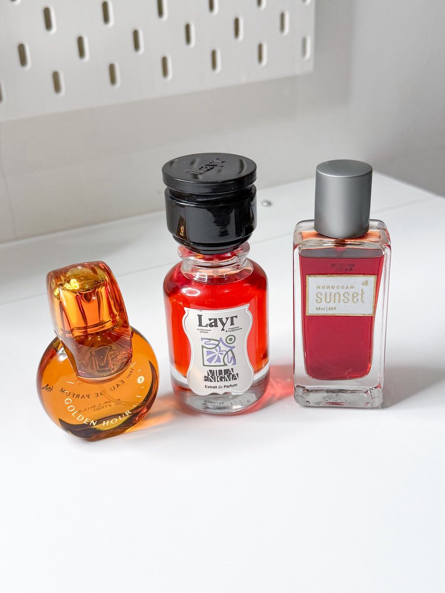 beautyayyy's tweet photo. top 3 parfum lokal manis yg wanginya nyebar kemana-mana✨ https://t.co/XsP88hTzJo