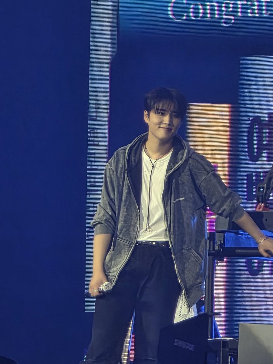 필이 보는 표정이라고?

낳았나?