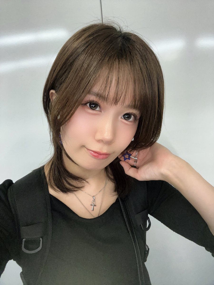 井上せら【365°】 tweet media