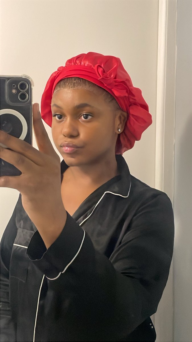 trans mona lisa tweet media