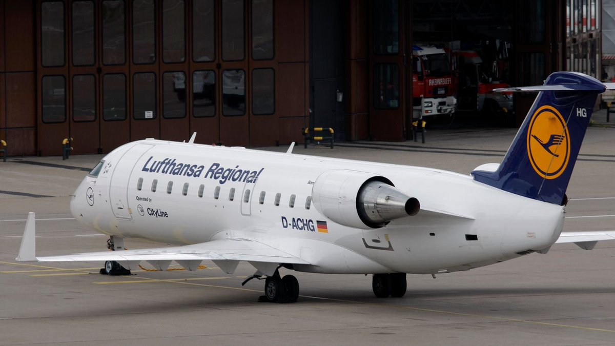 aviationbrk's tweet image. Lufthansa says 20,000 short-haul flights are being cut from its schedule this summer, allowing it to save on the soaring cost of jet fuel.

Most of the cuts come from closing its loss-making CityLine fleet and retiring its 27 aircraft.

It blamed the cost of jet fuel, which it