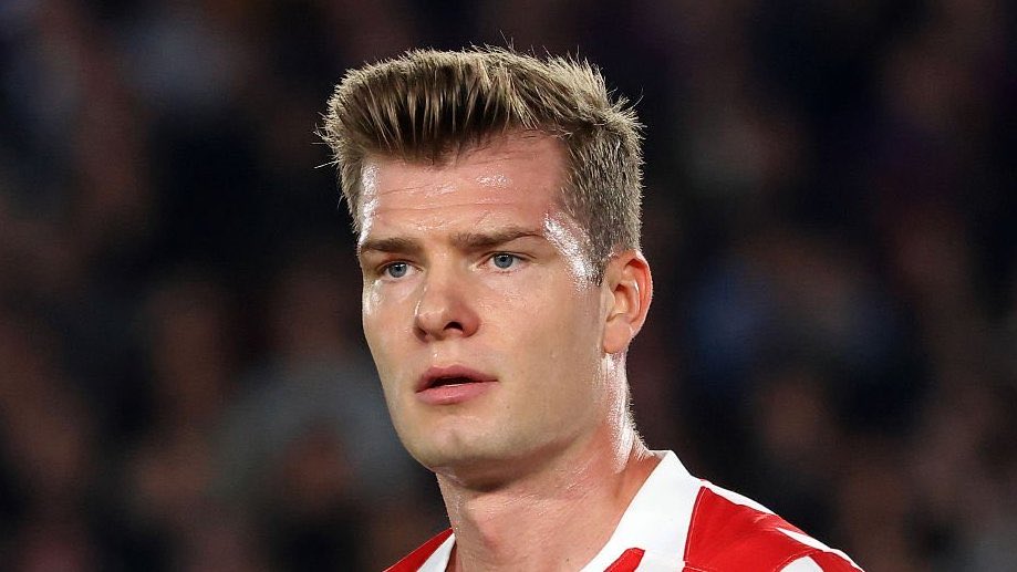 Sleeper AC Milan tweet media