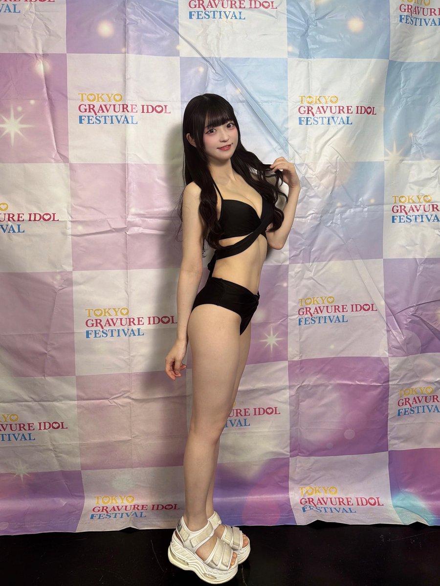cu_clu_ami's tweet image. #週プレと #TGIF との連動企画の
「春のTGIF ONLINE 週プレ賞 2026」に
エントリーさせていただきました🌸

最優秀賞には撮り下ろしグラビア撮影＆デジタル写真集が決まります✊🏻

▶ grajapa.shueisha.co.jp/tgif2026_spring

無料で投票できます❕❕
ぜひ私の応援よろしくお願いします🥹🔥

 #豆塚あみ
 #きゅ〜くる