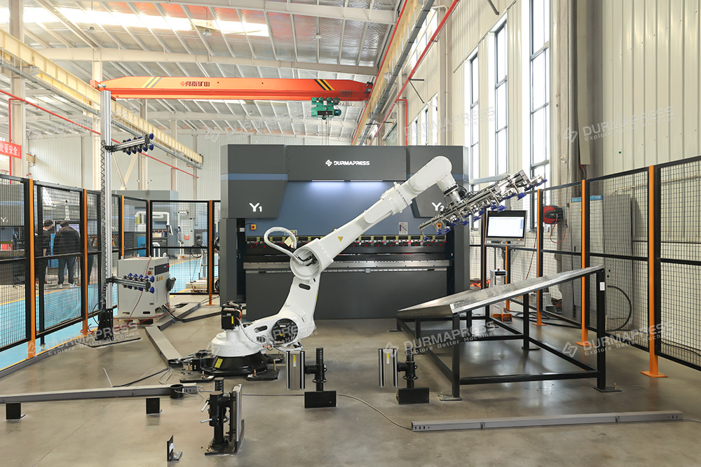 durmapress's tweet image. 𝐃𝐏-𝐄𝐒 𝐆𝐞𝐧𝐢𝐮𝐬 𝟐𝟎𝟎𝐓𝟑𝟐𝟎𝟎 + 𝐑𝐨𝐛𝐨𝐭𝐢𝐜 𝐒𝐲𝐬𝐭𝐞𝐦 | 𝐈𝐧𝐭𝐞𝐥𝐥𝐢𝐠𝐞𝐧𝐭 𝐁𝐞𝐧𝐝𝐢𝐧𝐠 𝐑𝐞𝐝𝐞𝐟𝐢𝐧𝐞𝐝
💻Website:durmapress.com
#Durmapress #PressBrake #RoboticAutomation #DA69S #CNCBending #MetalFabrication #FactoryUpgrade #bendingunit