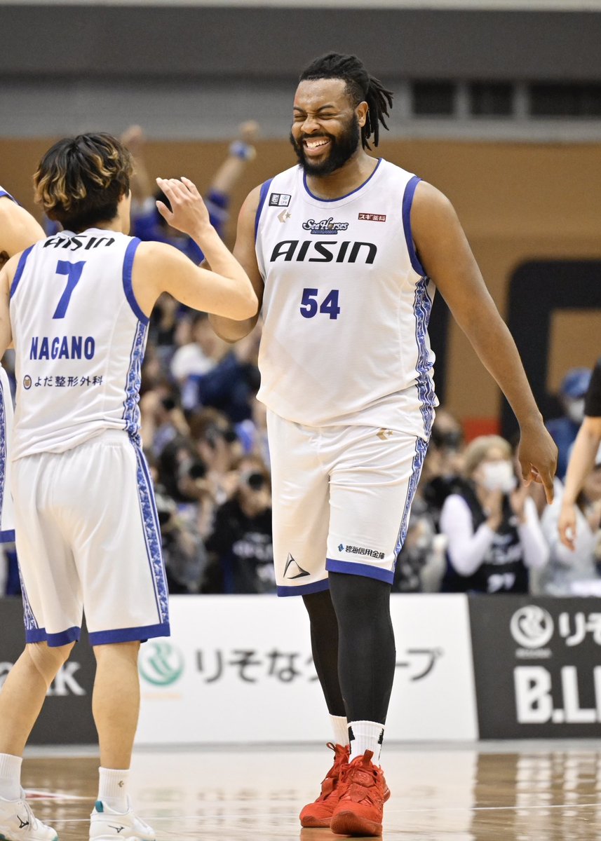 go_seahorses's tweet image. 4/22(水)vs.大阪エヴェッサ
#PHOTO
大阪 82-84 三河
instagram.com/p/DXb87OUj5uv/…

#シーホース三河 #BUMP