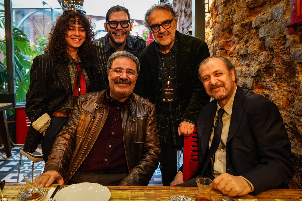 Ahmet Ümit tweet media