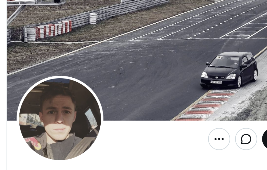 Łukasz Zboralski tweet media