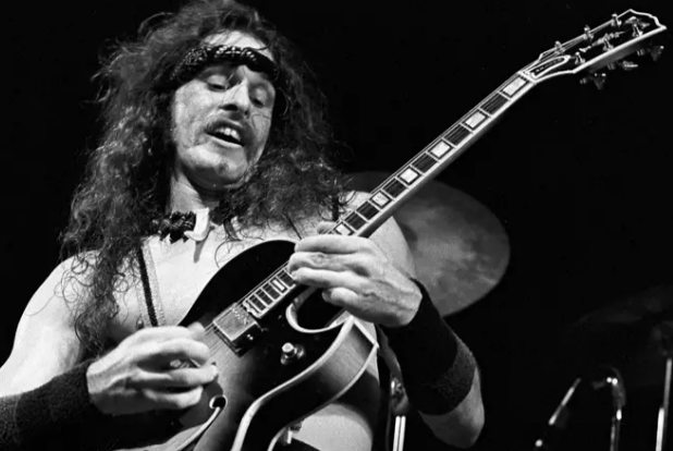 PopSoulRockRoll's tweet image. #TedNugent has added a dozen new concerts to his Summer 2026 plans, with the first show taking place April 25th in Bandera, Texas at the 11th Street Cowboy Bar.

Get the Live 365 App and search out ‘Pop Soul’ for #70s #80s and #90s tuneage

#musicnews #staytuned #NowPlaying