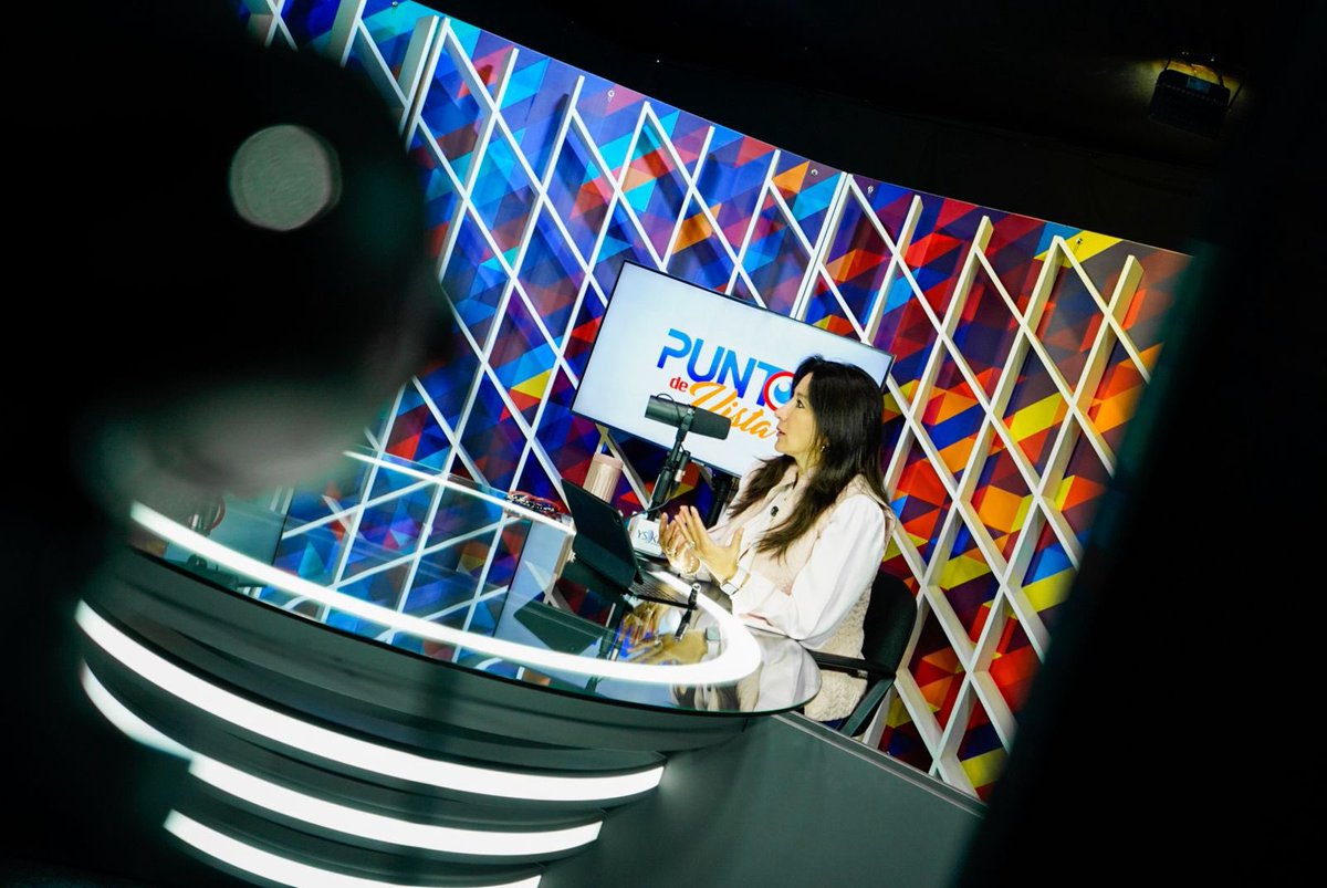 ViviendaSV's tweet image. #Entrevista | “ARGOZ es un tema entre privados, y nosotros estamos buscando soluciones. Sin embargo, en el proceso de legalización, es fundamental que el dueño legal del terreno firme a favor de las familias”, Ministra @misol140.