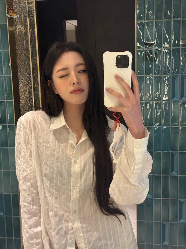 SOC-IE 💛 ˚☽˚.⋆ tweet media