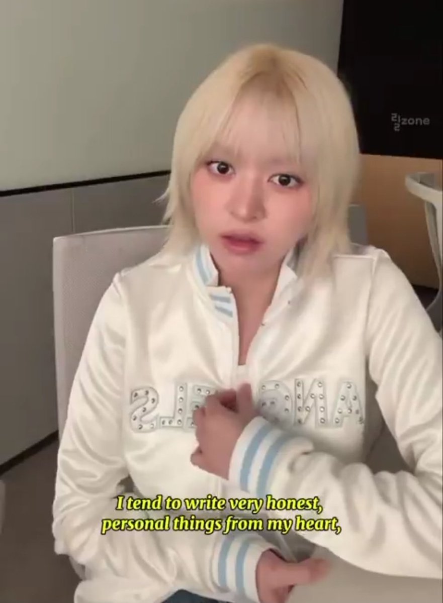 star 🎷 tweet media