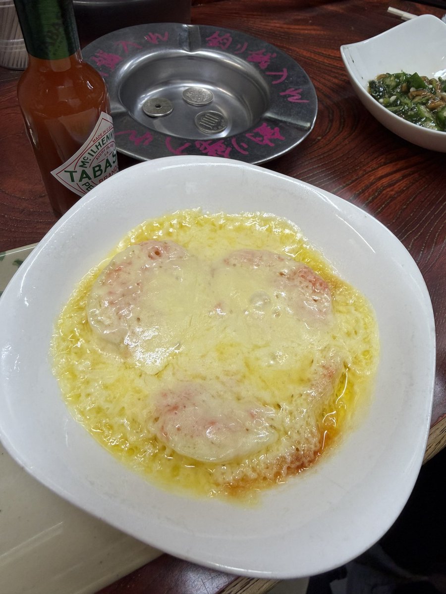 紅茶屋さんのゆとりん tweet media