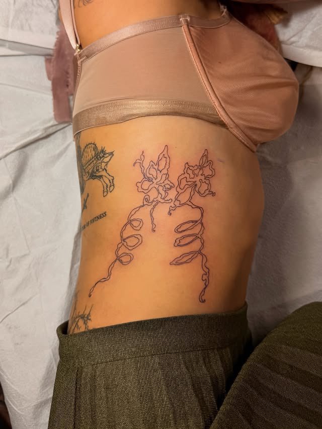 MMcolombia's tweet image. Nuevos tatuajes de Melanie Martinez publicados por Lauren Winzer en su perfil de Instagram. #MelanieMartinez #Hades #K12 #Portals #CryBaby