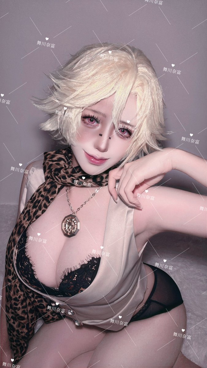 🐺✨💕
Just a cosplay of fem!dazzling lone wolf that I did a while ago, really love gender bending characters 😭💦 (cuz why not
#genderbend #NortonCampbell #IdentiyV