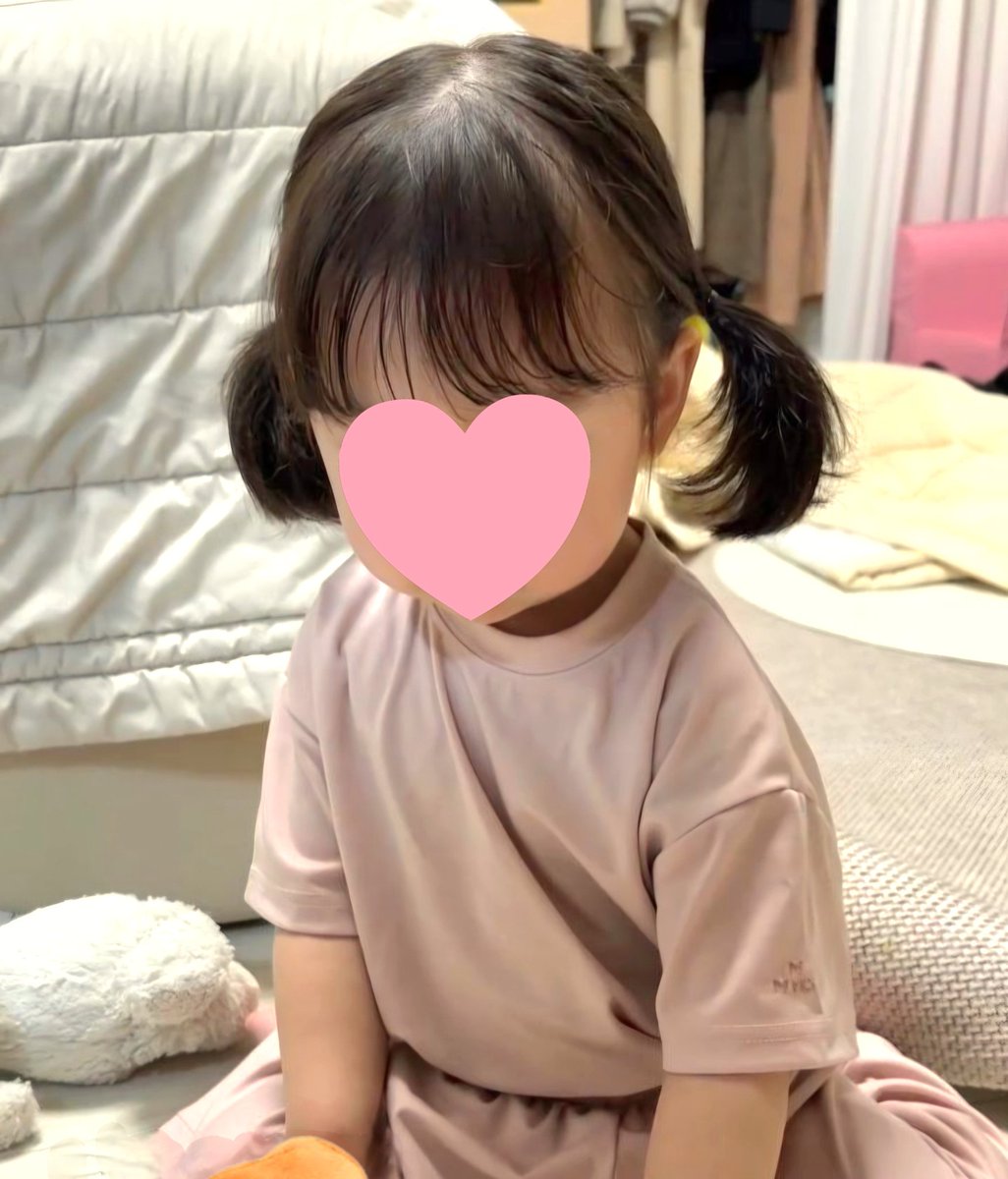 𝐏𝐞𝐭𝐫𝐚 tweet media