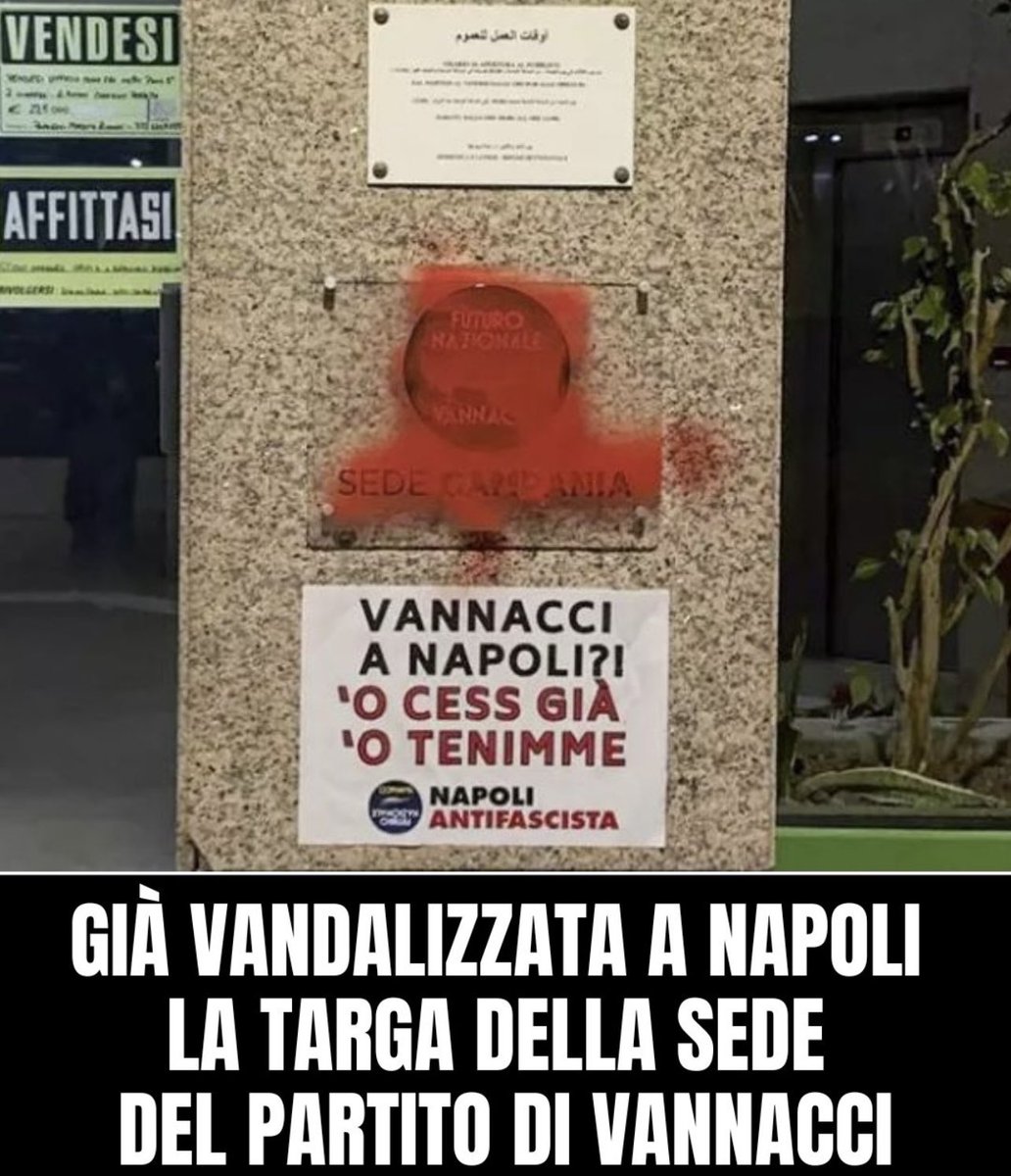 criii21_'s tweet image. ogni tanto arrivano delle belle notizie😂😂
#napoli #antifascista
