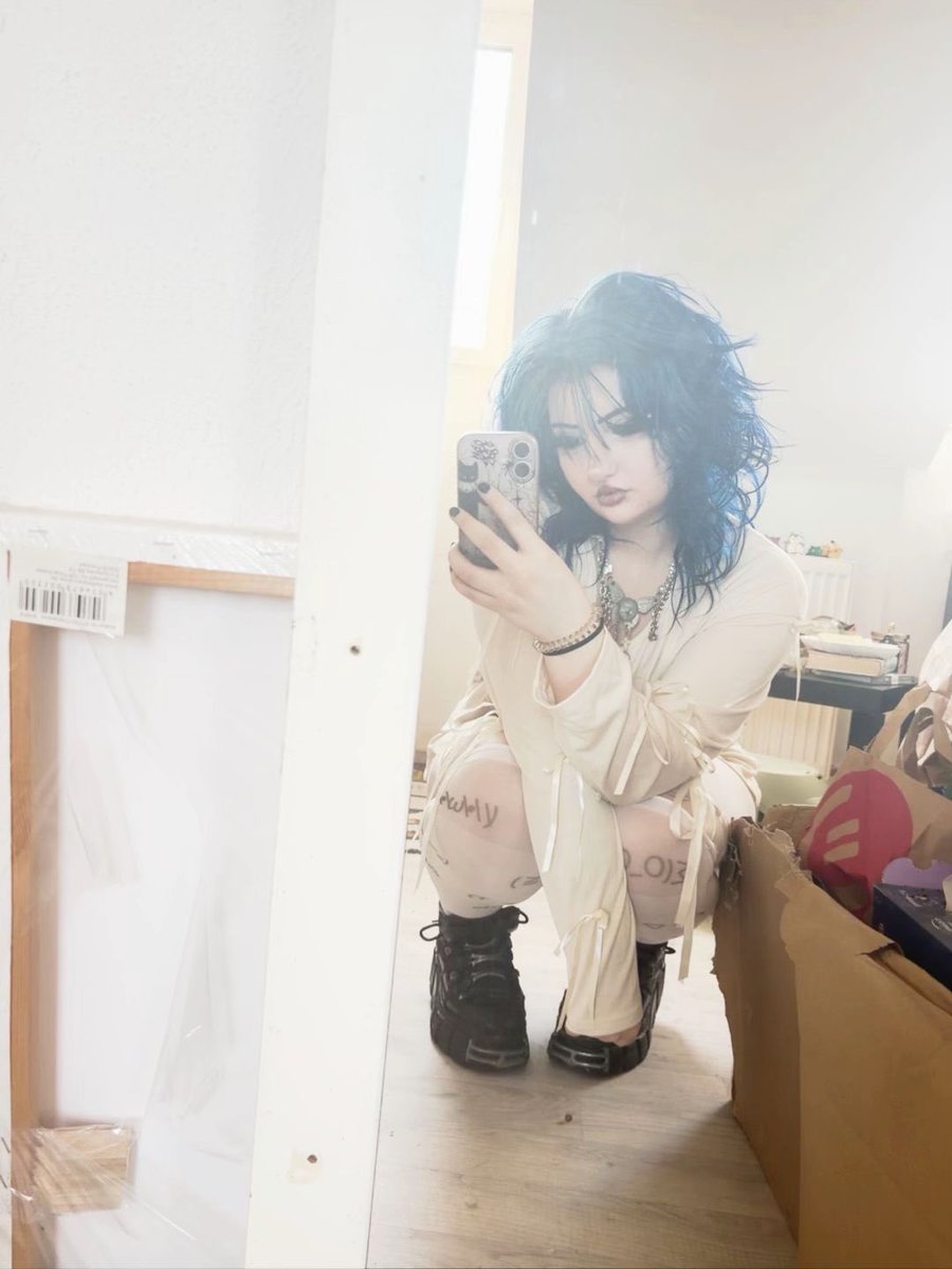Goddess Natalia . ݁₊ ⊹ . ݁˖ . ݁ FINDOM tweet media