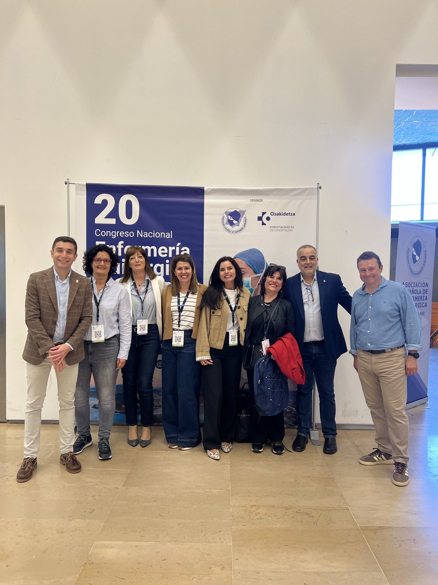 charo_79's tweet photo. 📌Tres días por delante para seguir disfrutando, aprendiendo y compartiendo, en una de las cosas que más me gusta SER ENFERMERA QUIRÚRGICA
📌 Encantada de formar parte de @aeeqspain y del comité científico de este #20AEEQ 
#enfermeriaquirurgica https://t.co/X8r6NL88m9