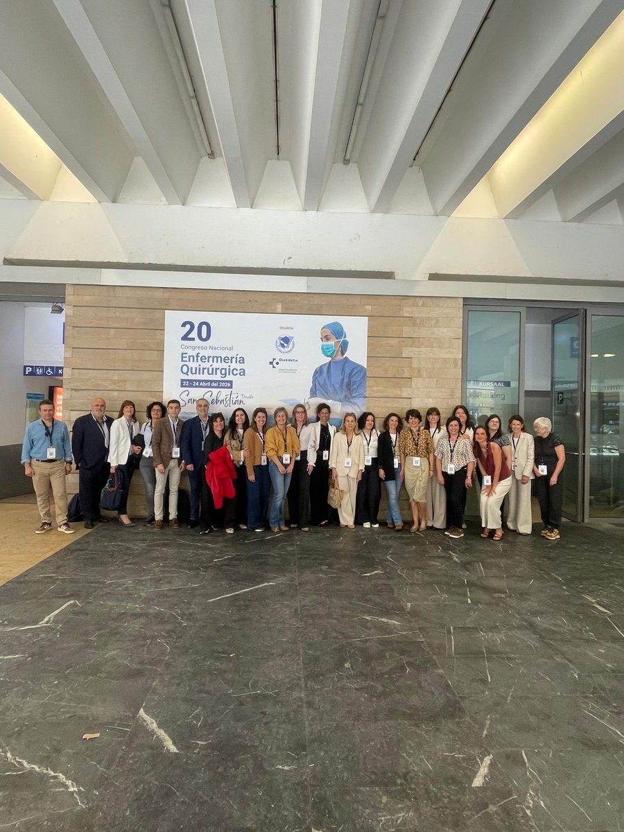 charo_79's tweet photo. 📌Tres días por delante para seguir disfrutando, aprendiendo y compartiendo, en una de las cosas que más me gusta SER ENFERMERA QUIRÚRGICA
📌 Encantada de formar parte de @aeeqspain y del comité científico de este #20AEEQ 
#enfermeriaquirurgica https://t.co/X8r6NL88m9