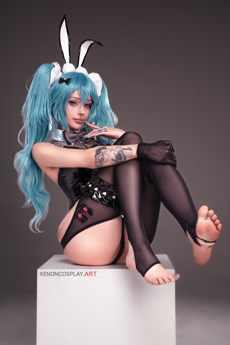 Xenon_we's tweet photo. Sweet bunny mode on! 💖
#bunnygirl #cosplay https://t.co/SeJn95g58K