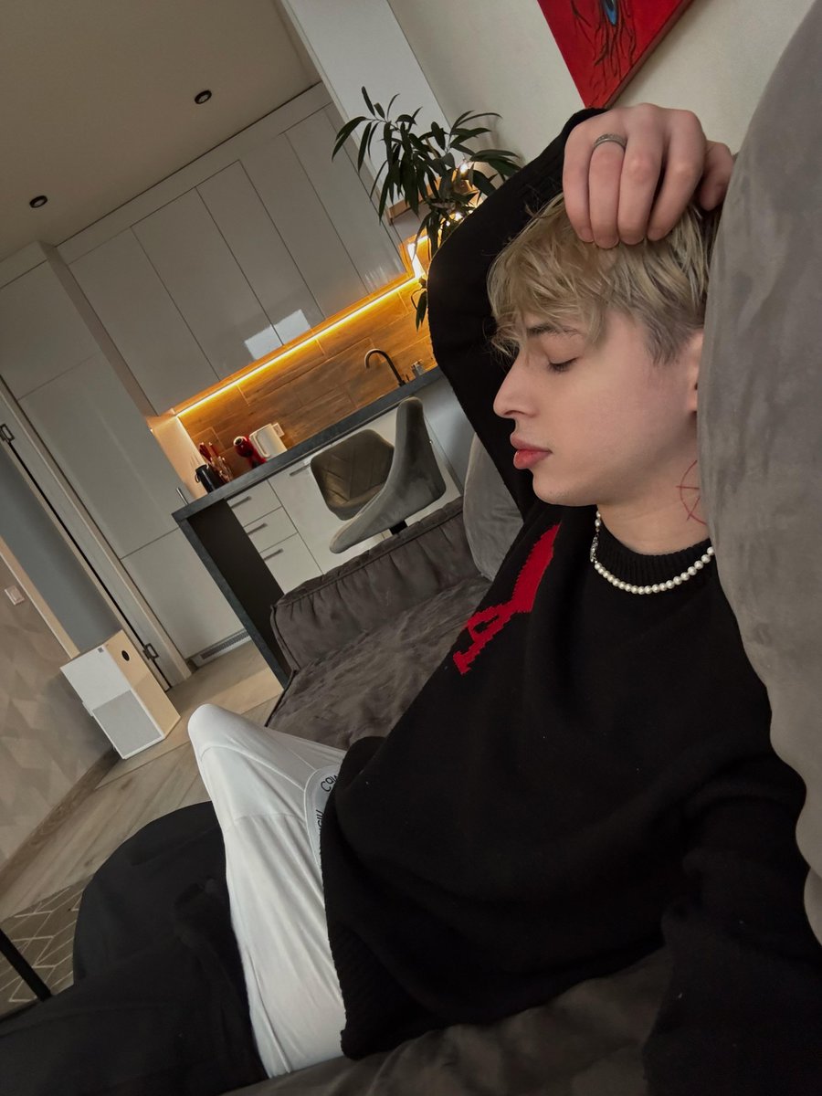 How should we spend the time on a first date?