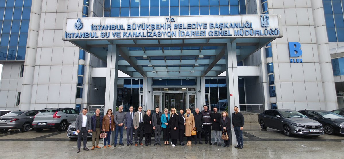 📍 İSKİ Muhtarlıklar Koordinasyon Şube Müdürlüğü olarak;
İstanbul’un 39 ilçesinde sürdürdüğümüz koordinasyon toplantıları kapsamında, bugün Avcılar ilçemizin kıymetli muhtarlarını Genel Müdürlüğümüzde misafir ettik.
🤝 Toplantımıza; Avcılar Şube Müdürümüz Sn. Melih Dengi, İBB