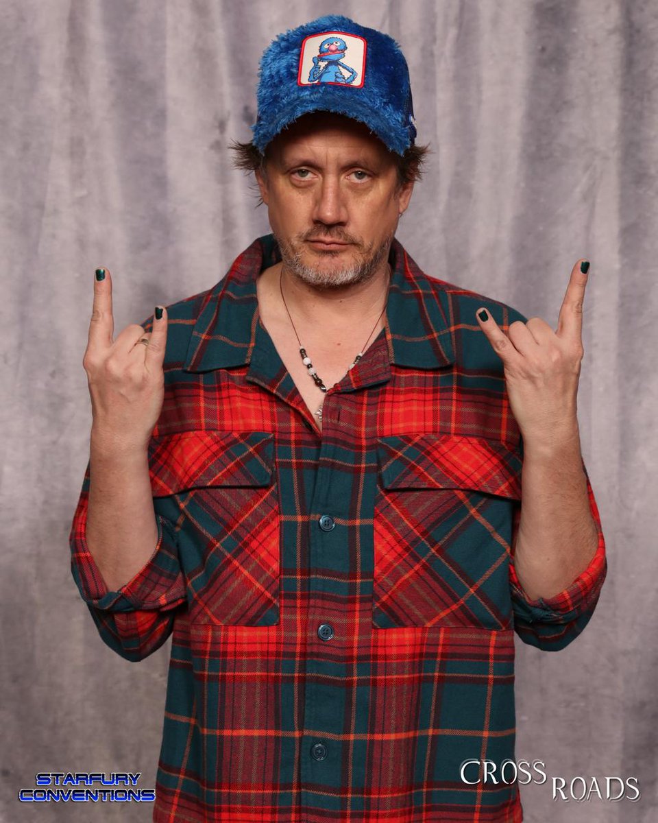 starfuryevents's tweet image. We reunited Sam and Ash! Chad Lindberg and Samantha Ferris together at Starfury: Cross Roads 11 last weekend.
#supernatural #starfury