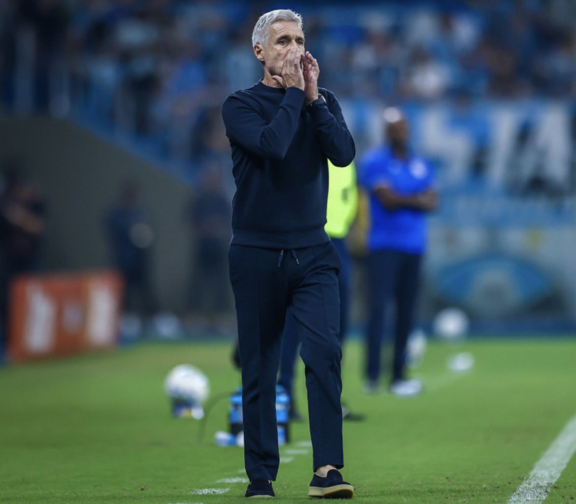 Soccer News Grêmio tweet media