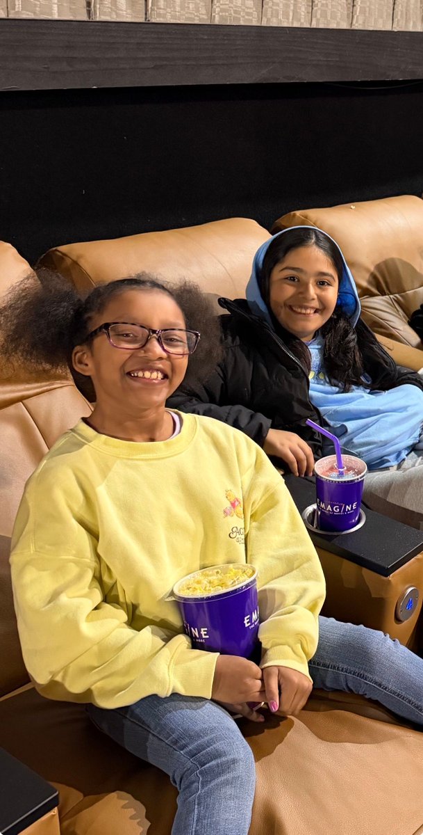 CM201U's tweet image. Our 4th &amp;amp; 5th graders at Balmoral celebrated finishing IAR with a well-earned field trip to watch The Super Mario Galaxy Movie! 🎉🍿🎬
A fun way to wrap up testing—great job, students!
#BalmoralBulldog #FieldTripFun