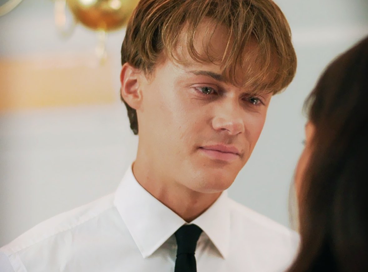 idkdiane's tweet photo. can’t believe pain and suffering won’t exist in bellyconrad’s world anymore 🥹 https://t.co/aaLgjdx9T6