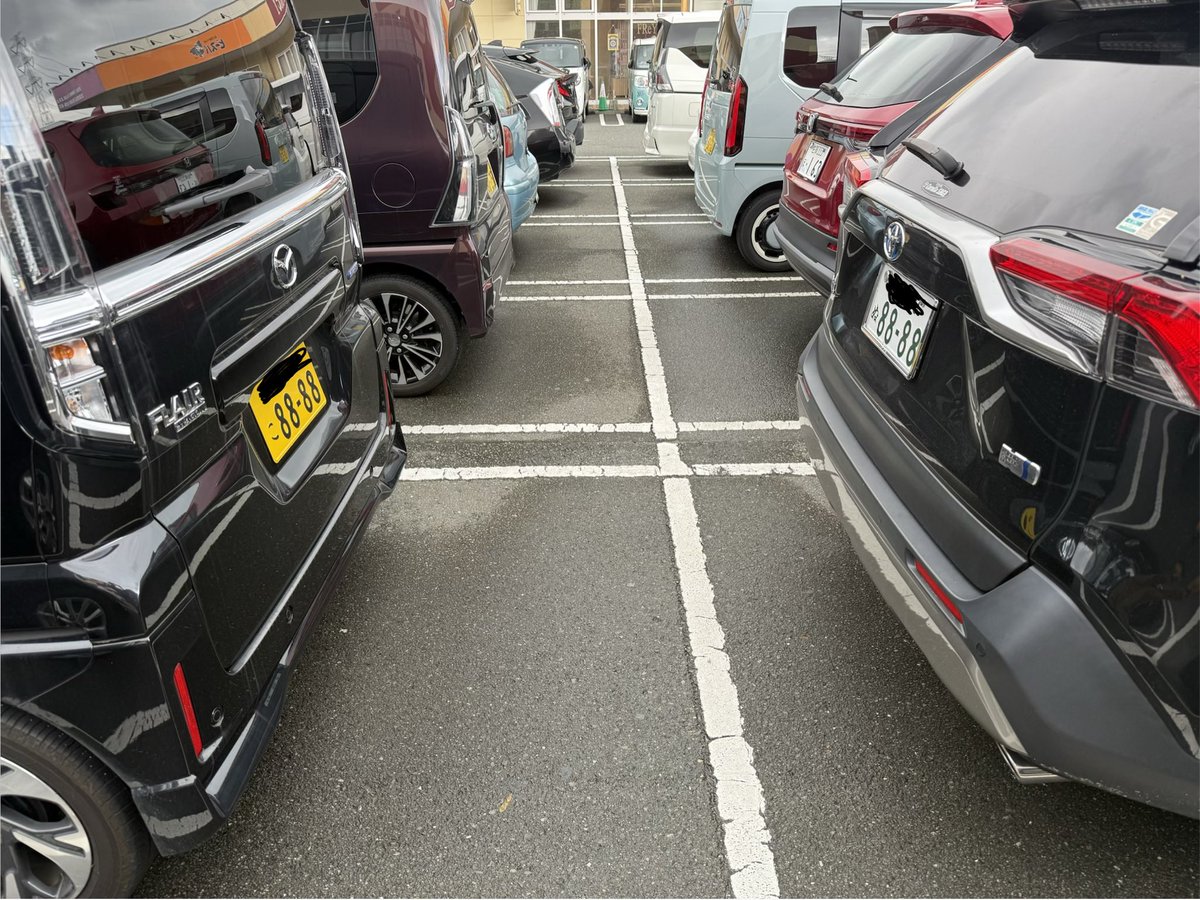 goririn56's tweet photo. 私の車の後ろに同じナンバー。
絶対に意識しましたよね！
お互いご安全に！ https://t.co/nYvg5JgAWJ