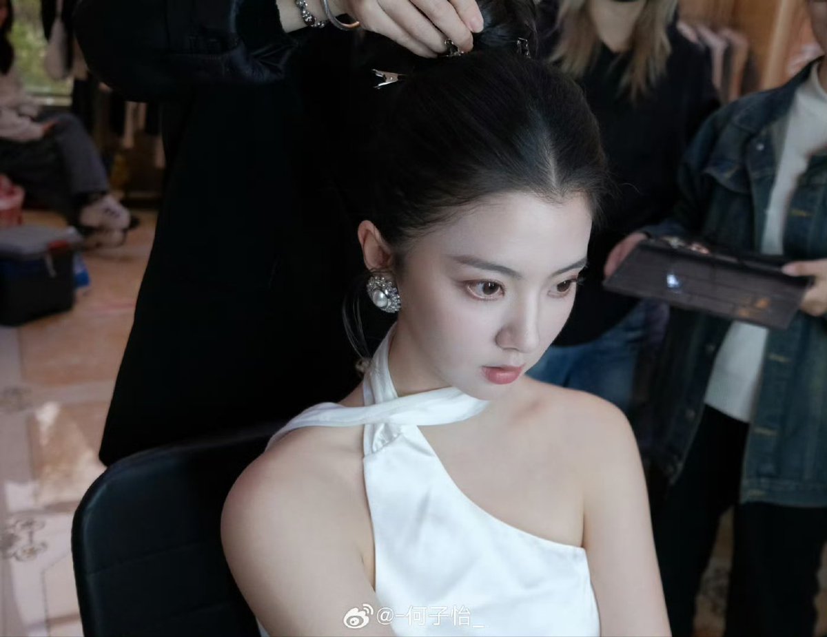 cnlds_archive's tweet photo. 260418 He Ziyi's weibo update 

More photos here: https://t.co/1bL2Gpk2LV https://t.co/jVLOkH4Bc2
