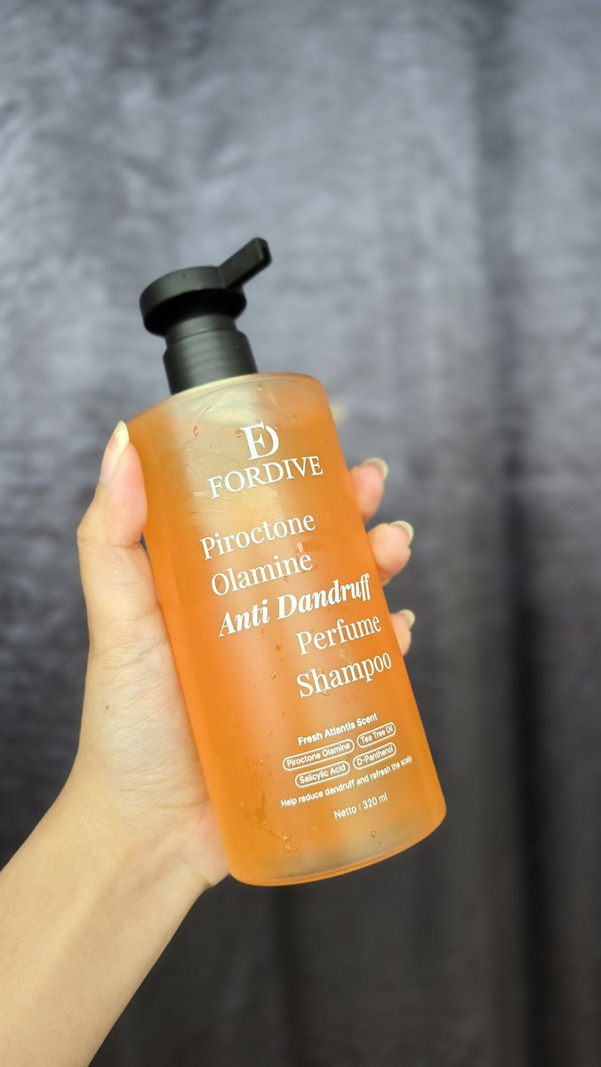 FiscaDwi3's tweet photo. FORDIVE PIROCTONE OLAMINE ANTI DANDRUFF ~ (⭐️ 9/10)

✨ shampoo anti ketombe - non sls, wanginya tahan seharian, yang paling penting sih ga bikin lepek yaa

✅ Piroctone Olamine, Tea Tree Oil, Salicylic Acid, serta D-Panthenol yang bantu menutrisi rambut &amp; kulit kepala https://t.co/GYV1DKLZi7