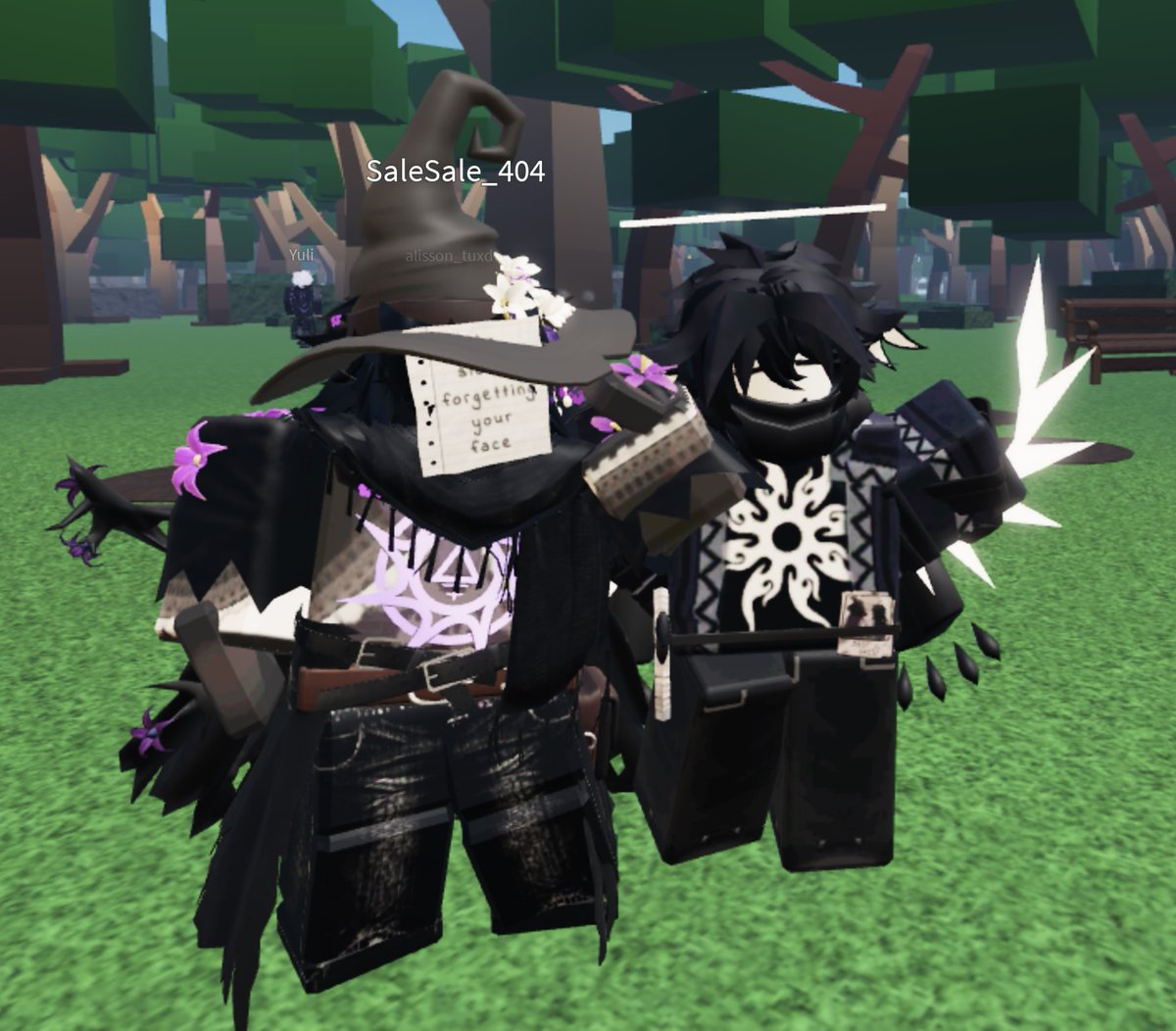 N 190° E tweet media