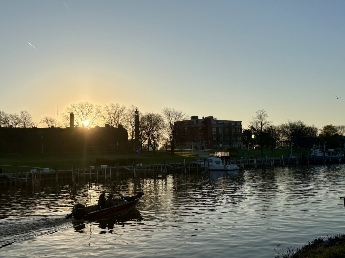 kborsuk123's tweet image. True peace is not merely the absence of tension; it is the presence of justice. #morning on the #blackriver 4/22/26. #sunshine_shorelines #porthuronmichigan #puremichigan