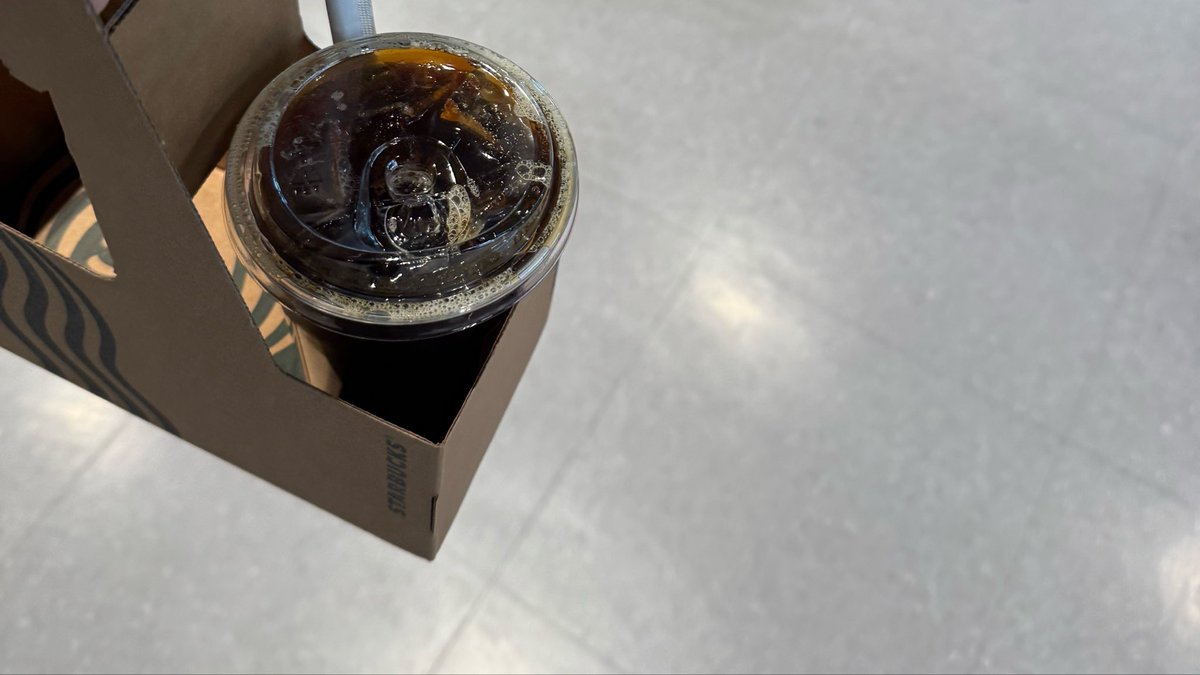 커드 tweet media