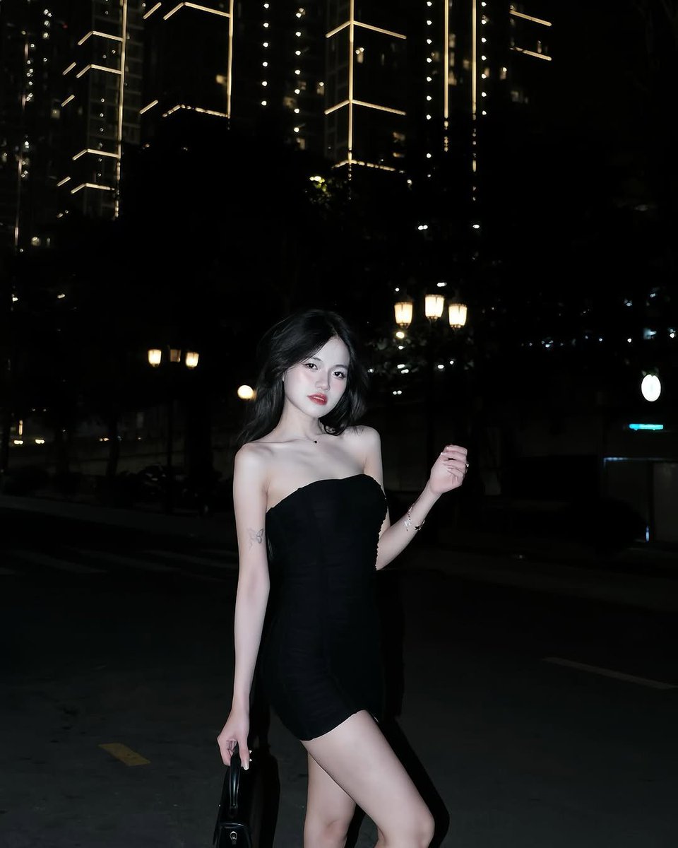 Phương Linh tweet media