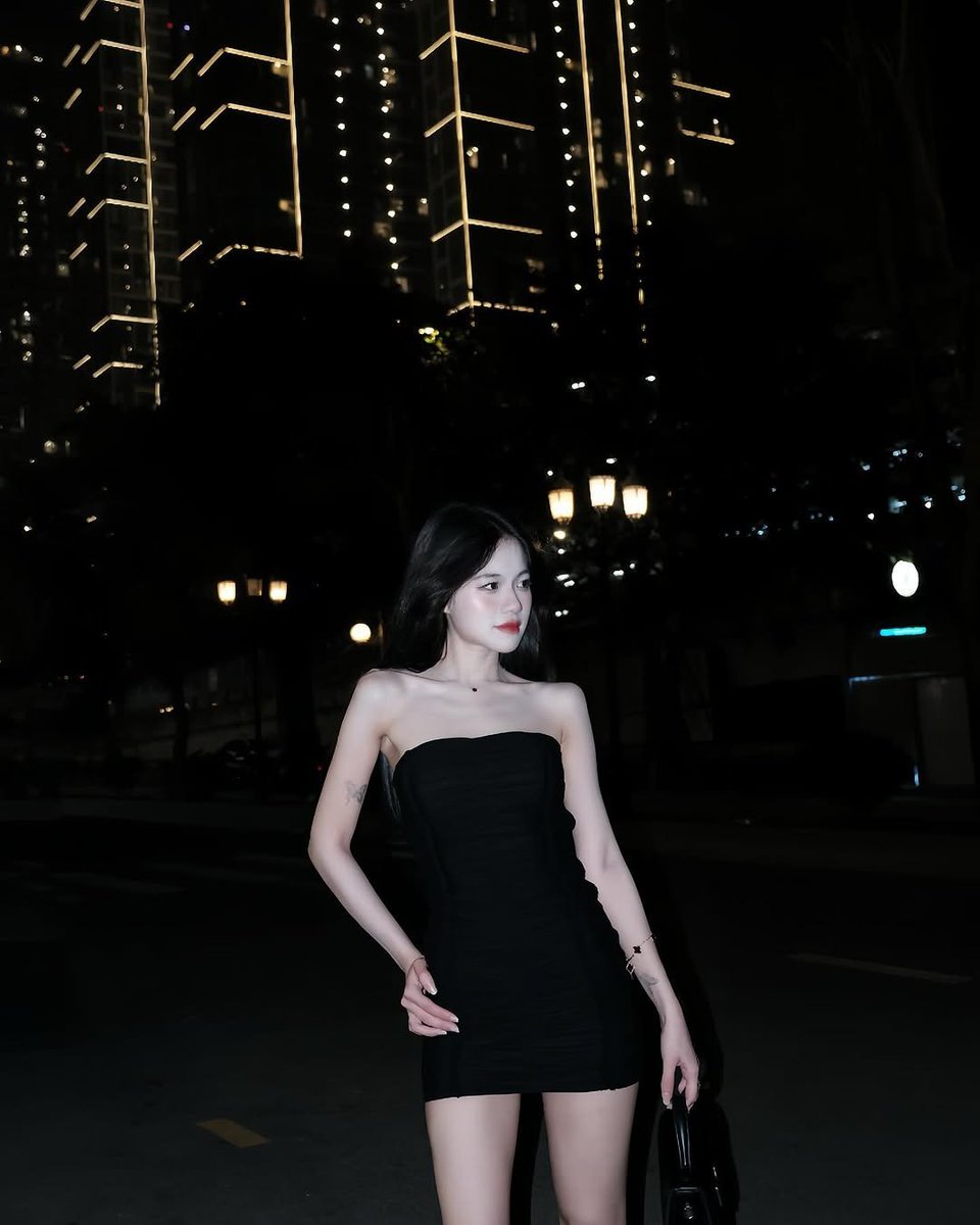 Phương Linh tweet media