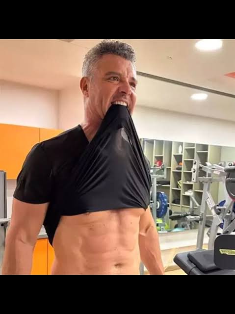 Nihat Gül tweet media