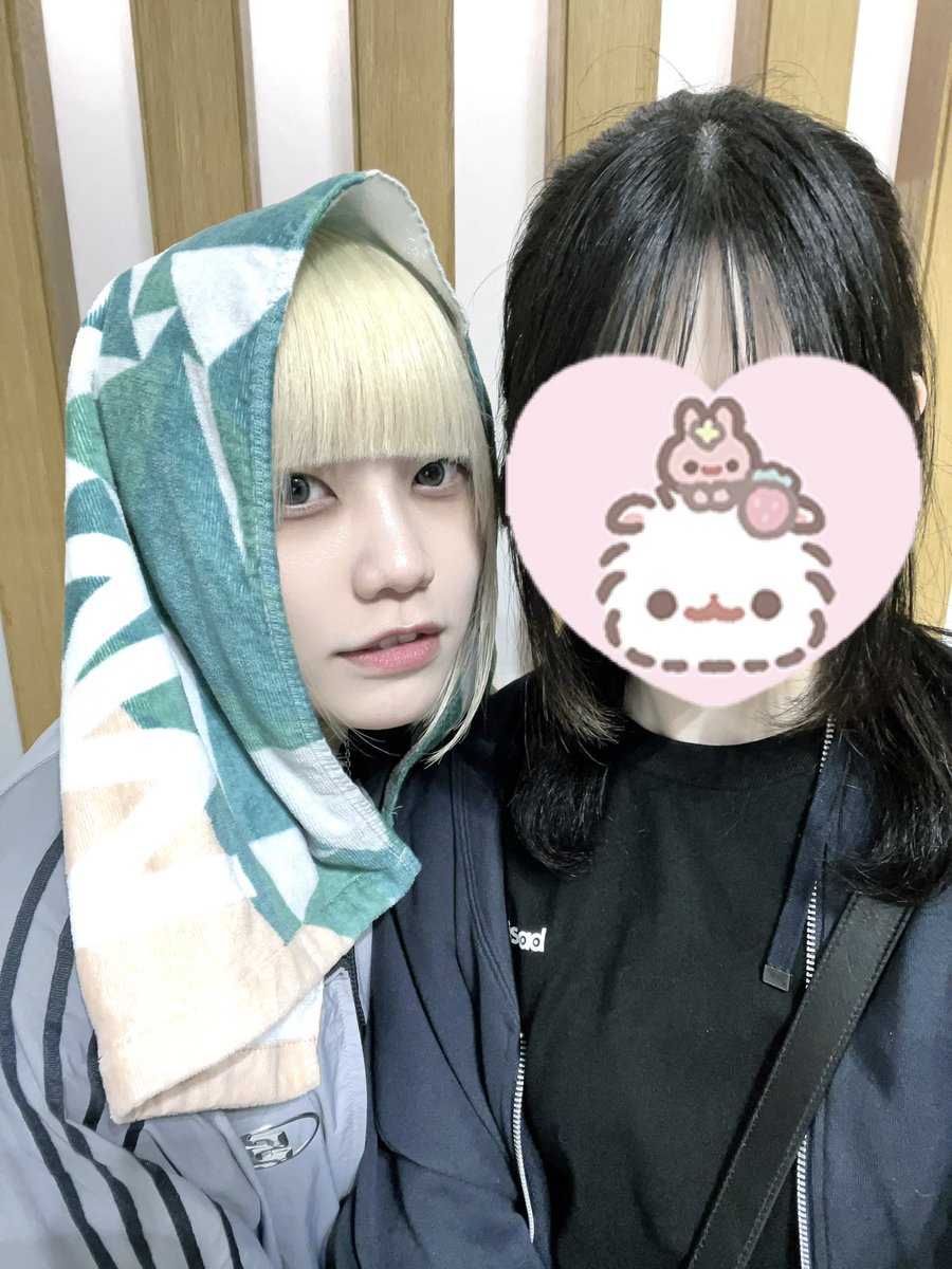 0l2O_'s tweet photo. かわいい女がかっこいい車乗ってるのガチ良いと思いませんか？( ᴗ ̫ ᴗ )うんうん https://t.co/y8Yzge4tLI