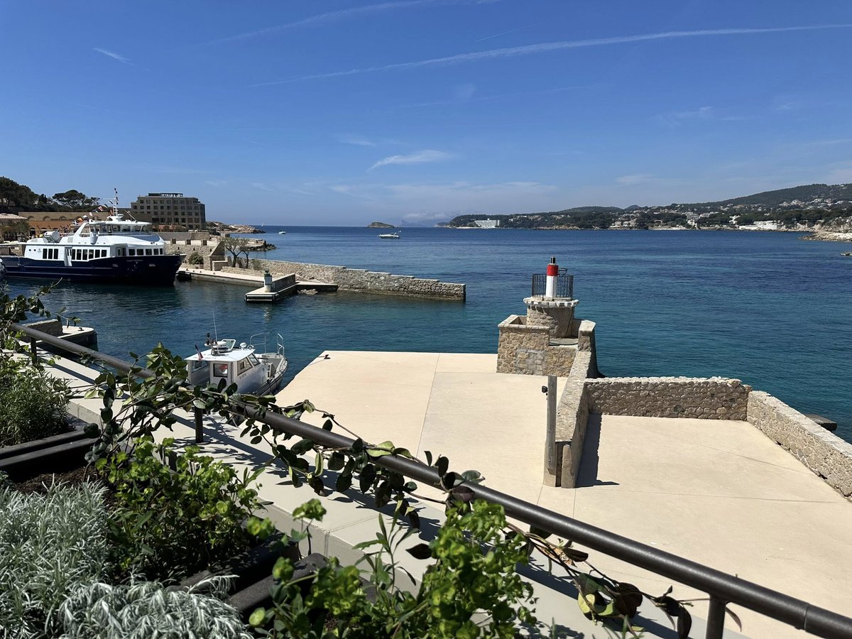 Var Tourisme tweet media