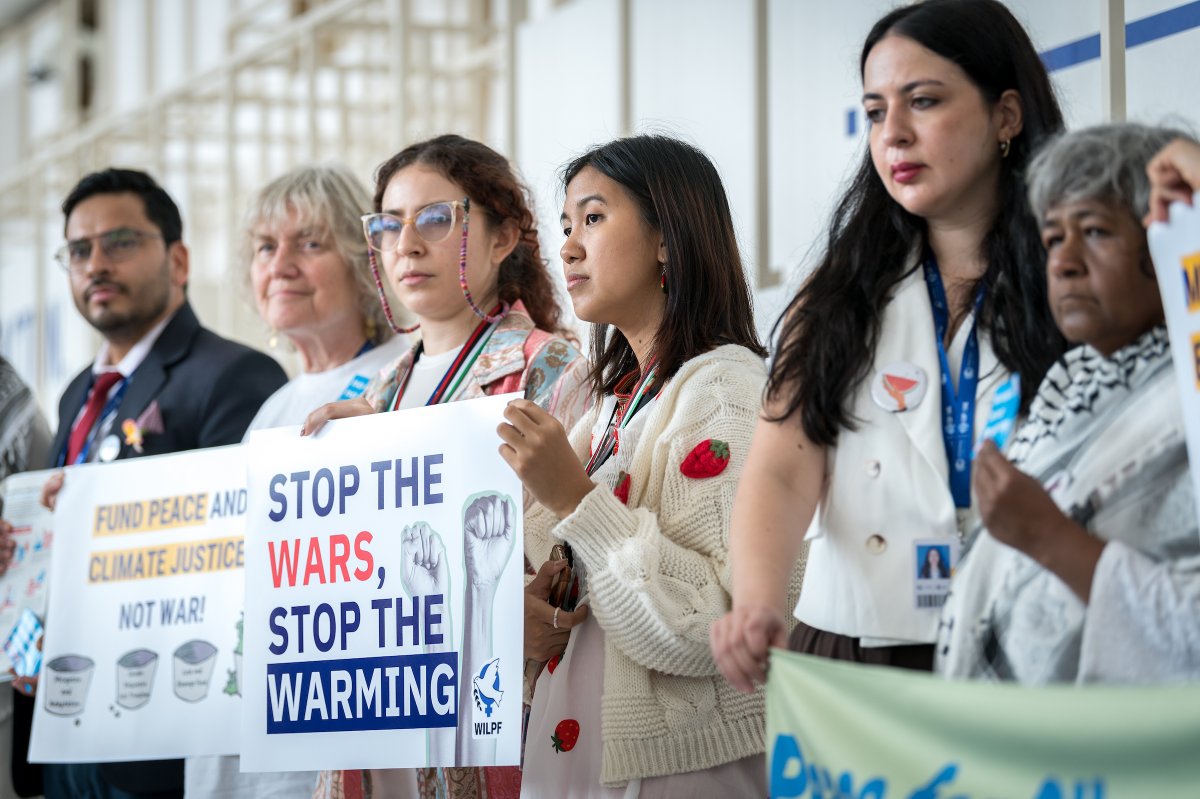 Oikoumene's tweet image. Climate breakdown and violent conflict aren't separate crises — they are deeply entangled. #ClimateJustice

➡️ ow.ly/uFLn50YNY6g

📸 LWF/Albin Hillert’