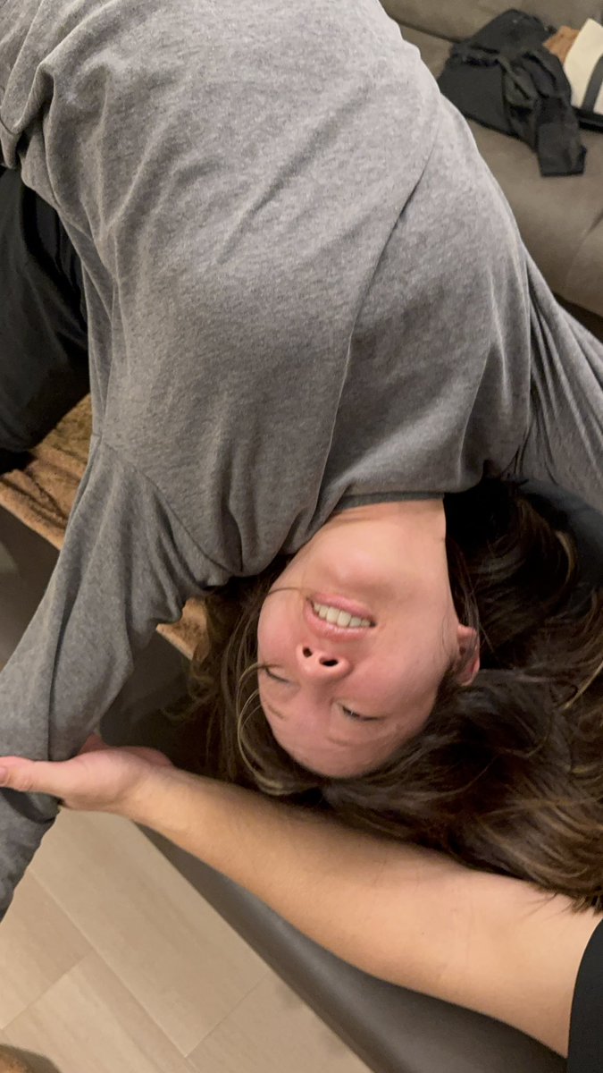 裏側はヤンキー姉 tweet media