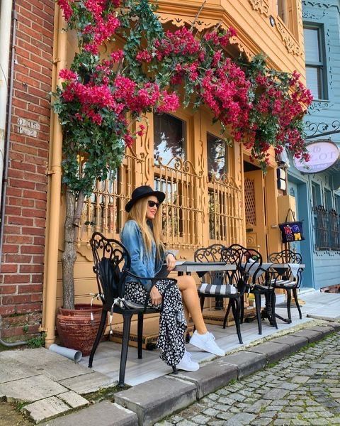 Unique_golden1's tweet image. ☀️Happy Wednesday world Good morning 
#GoodMorningX 
#WednesdayMotivation 
#GoodVibesOnly